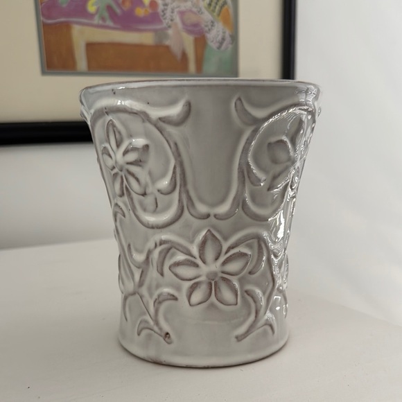 unbranded Other - Terracotta White Glazed Floral Embossed Vase